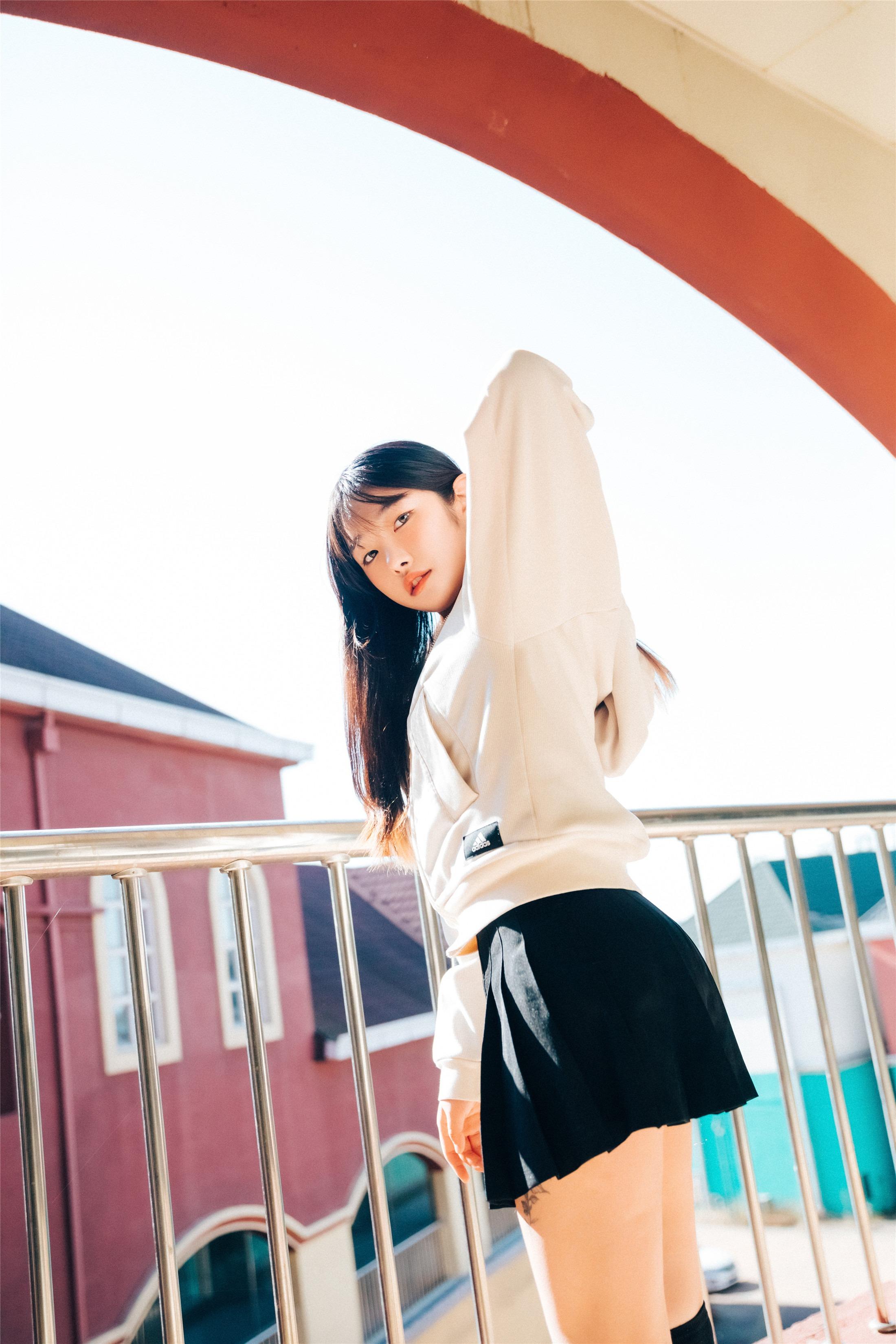 [Loozy] Sonson 손손 - Mechakucha 120P