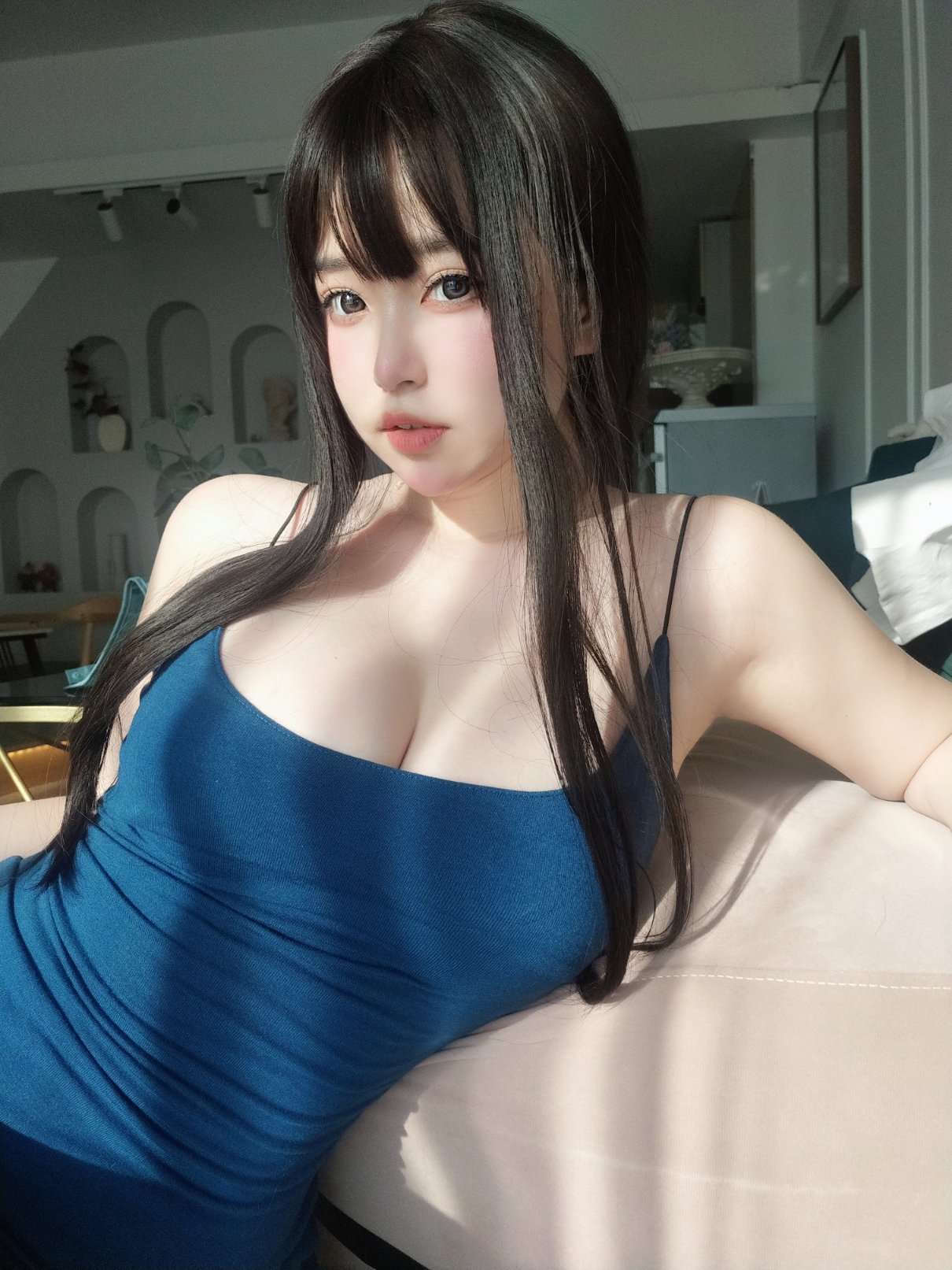 女主K NO.002 乘涼的姐姐