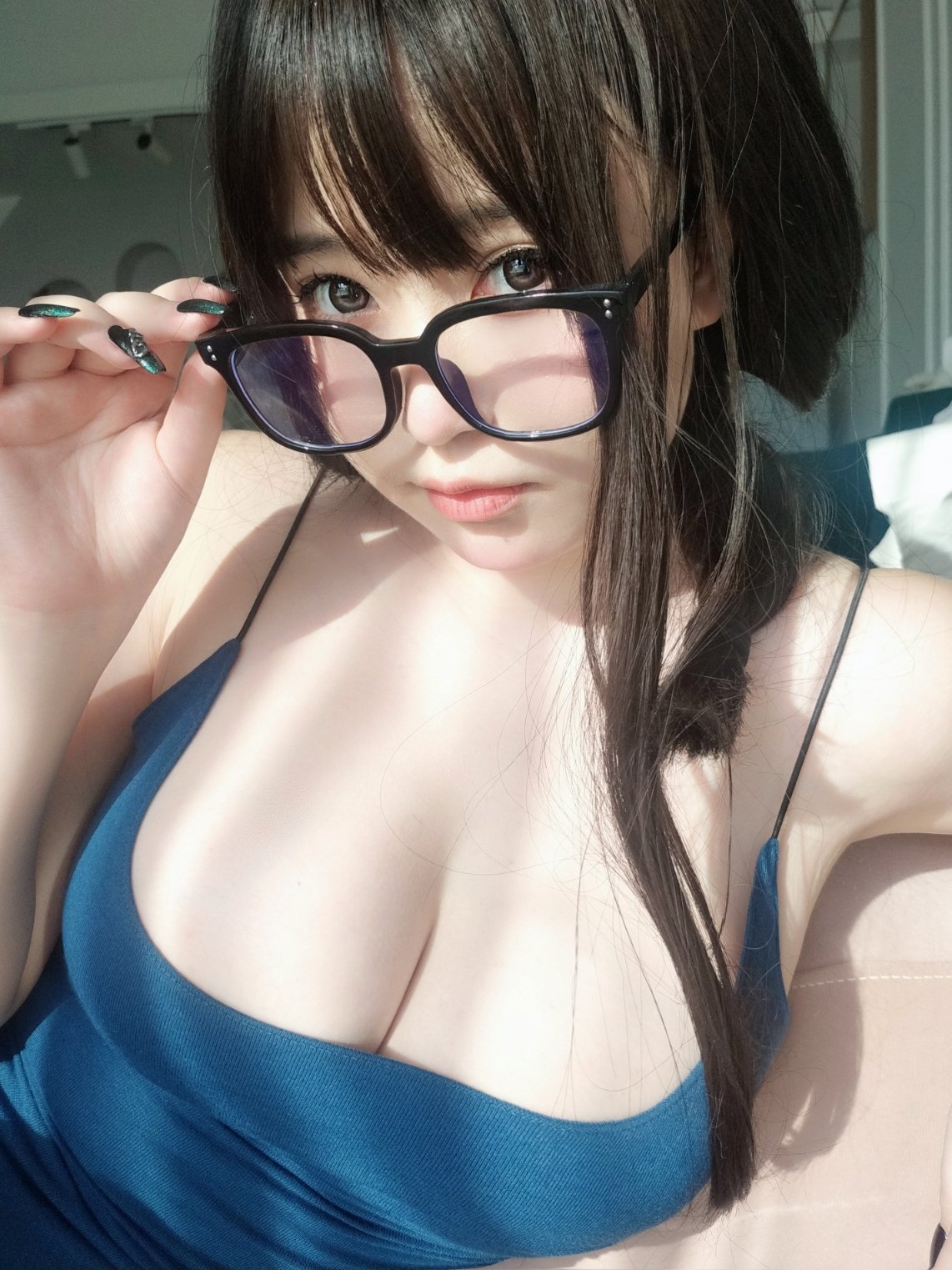 女主K NO.002 乘涼的姐姐