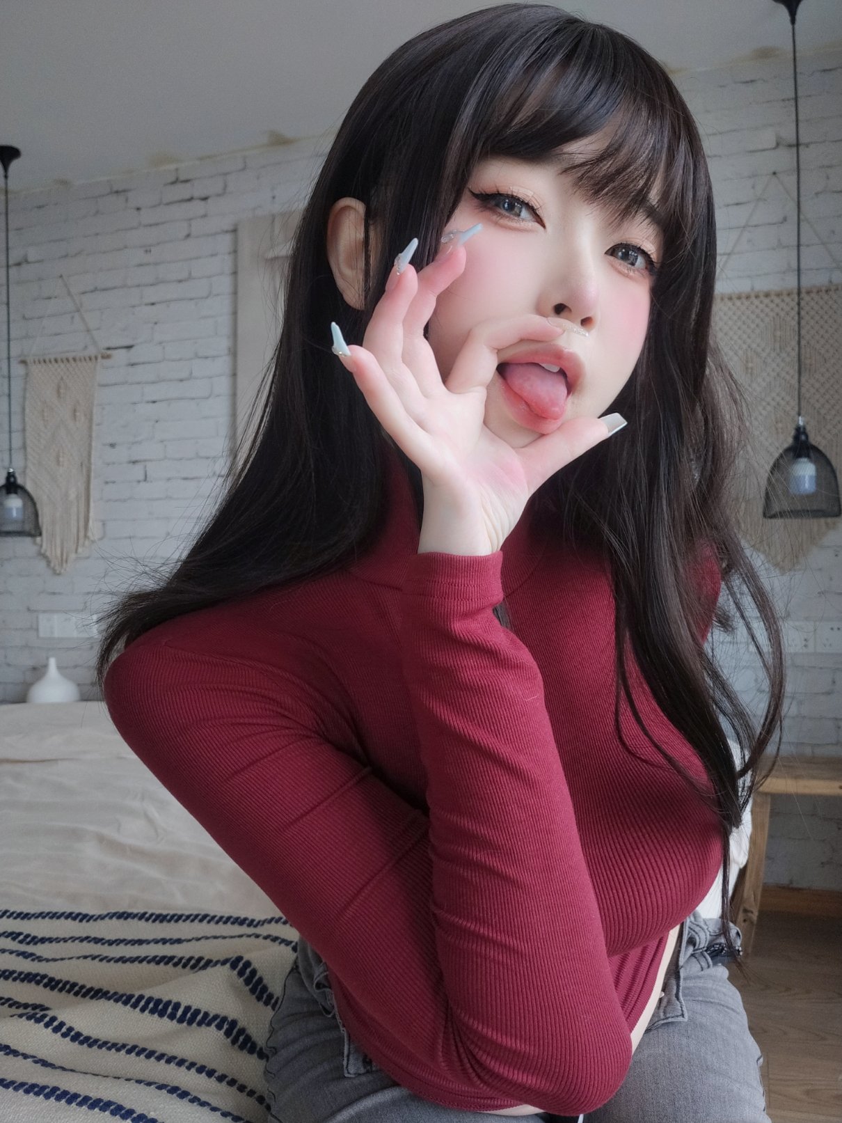 여주 K NO.015 빨간 스웨터의 풍만한 여동생