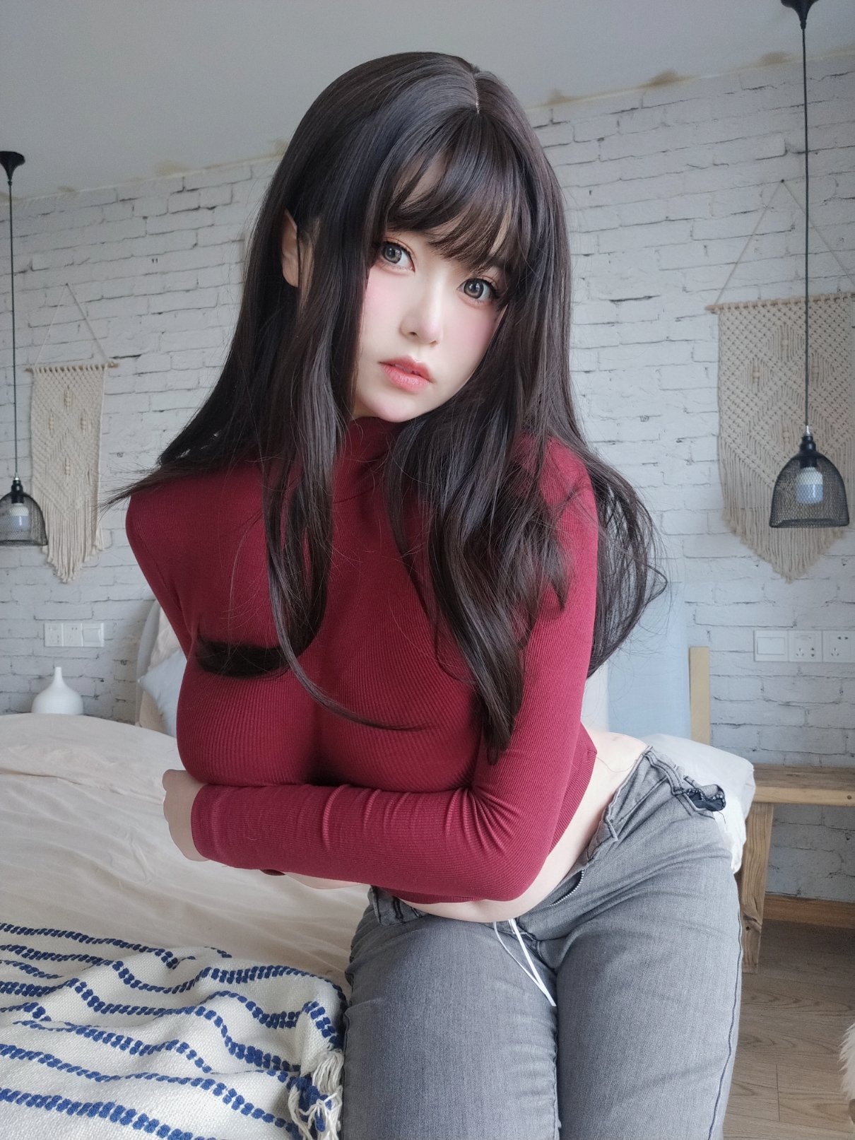 女主K NO.015 红色毛衣的丰满妹妹