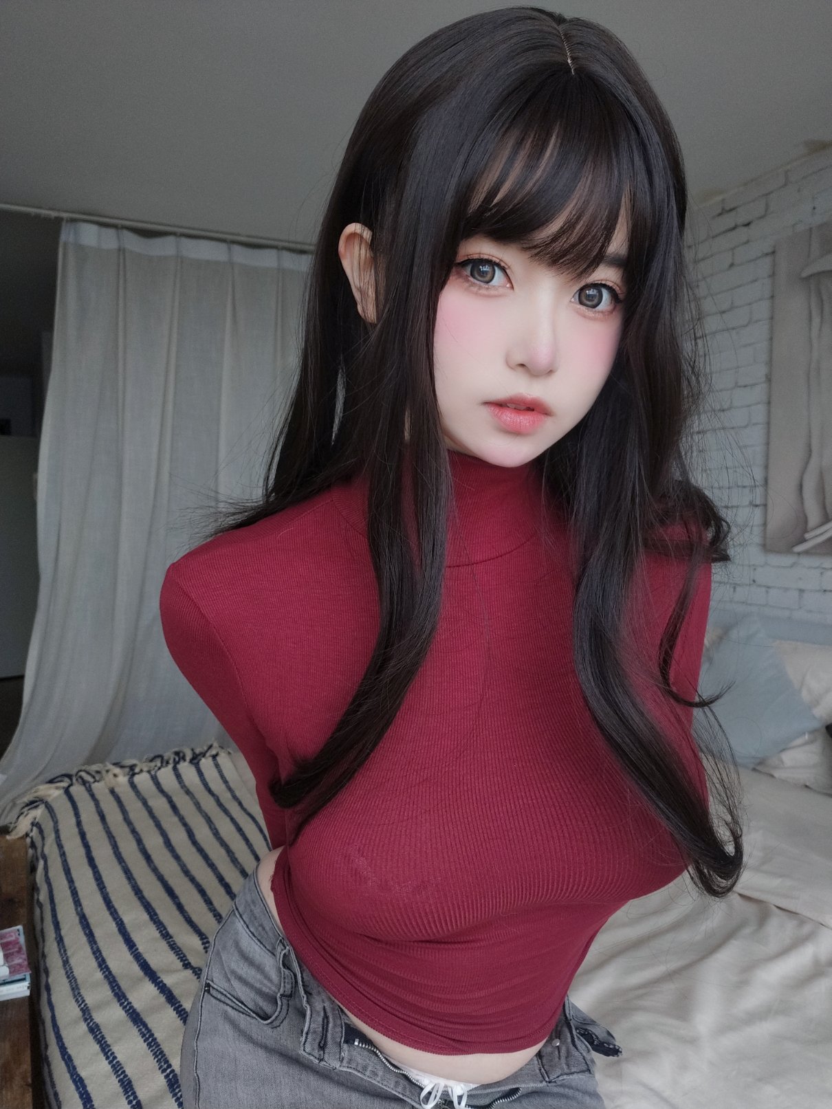 女主K NO.015 红色毛衣的丰满妹妹