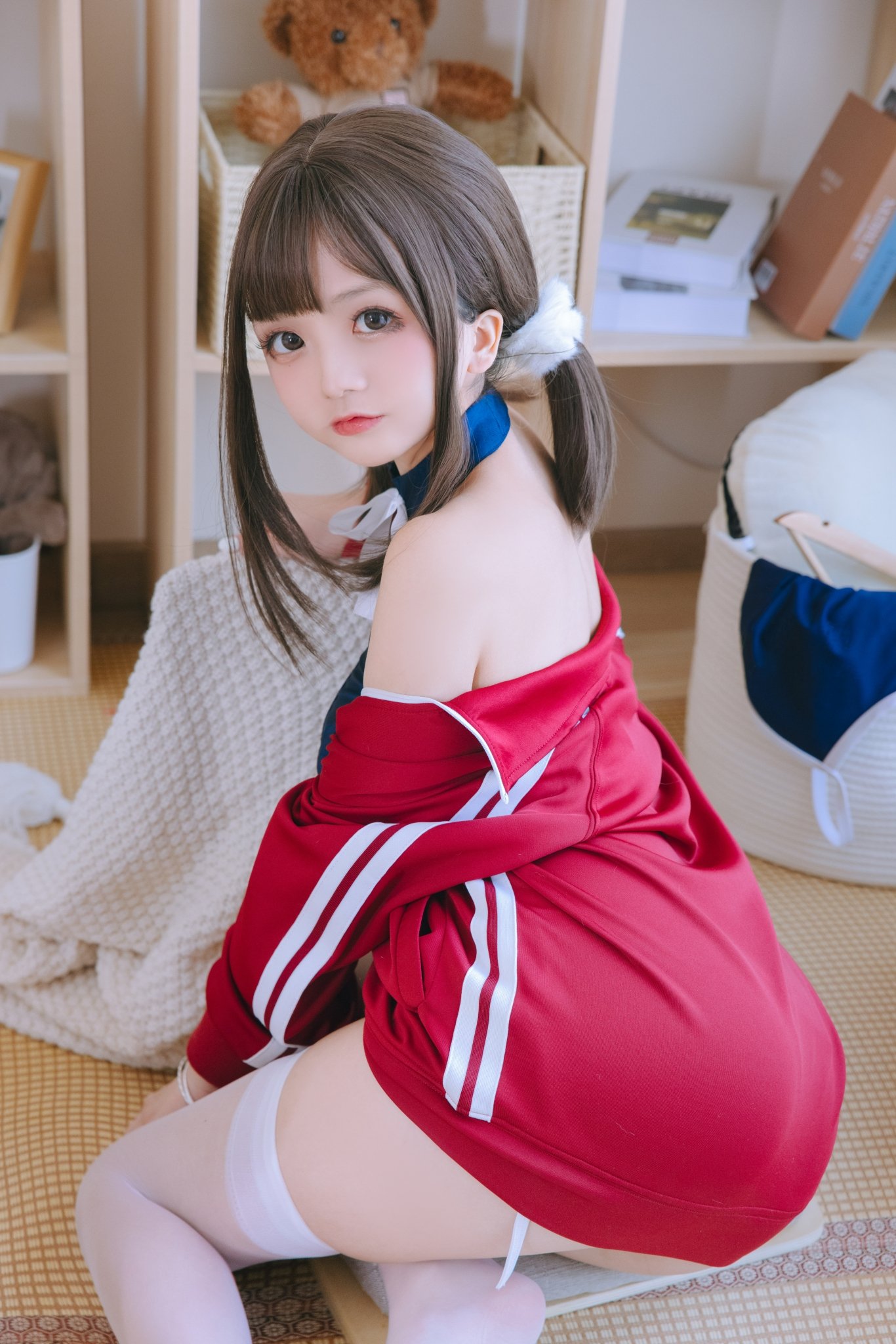 日奈娇 Vol.055 网纱死库水