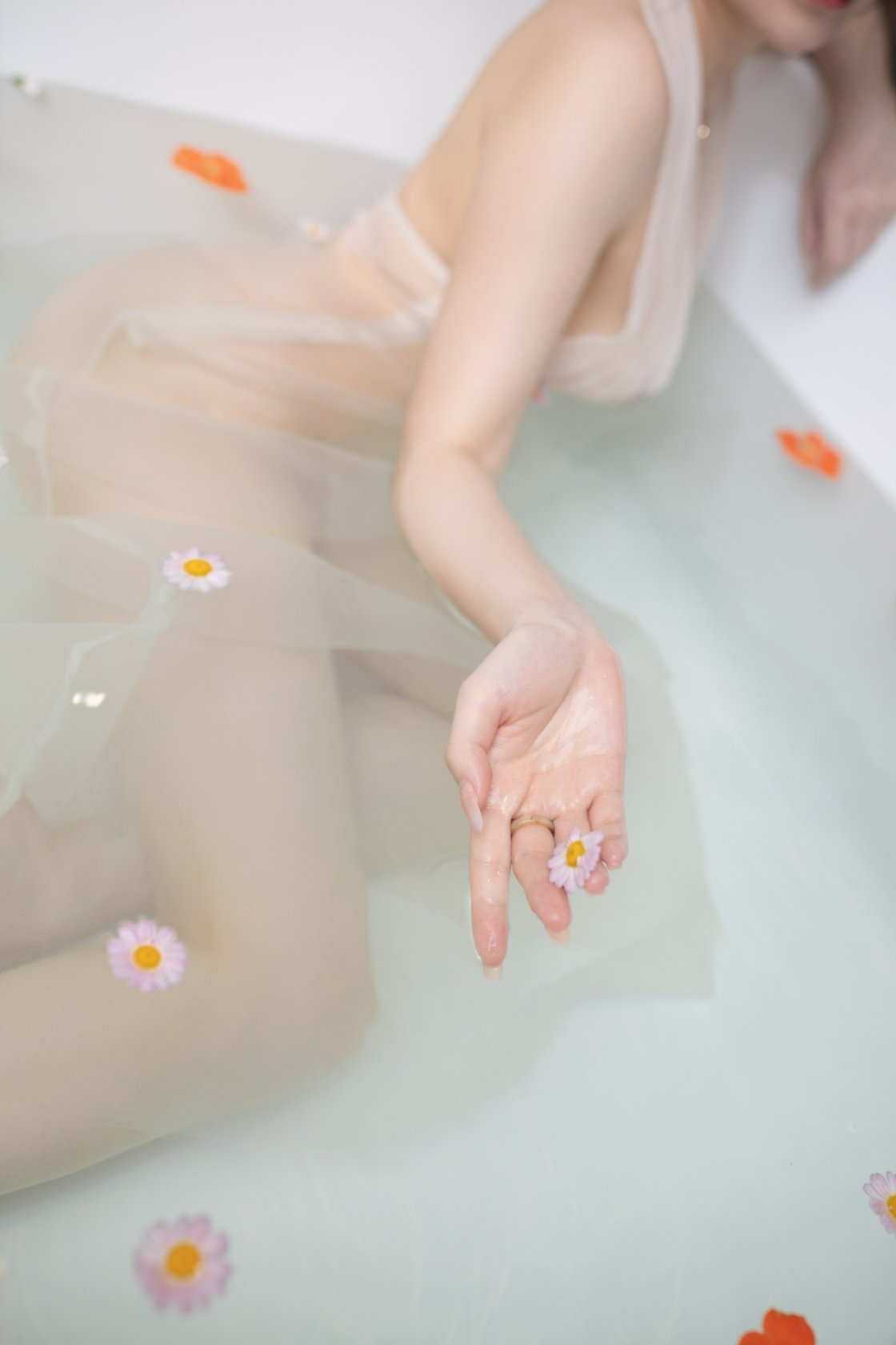 魚子醬菲什-阿芙洛狄忒