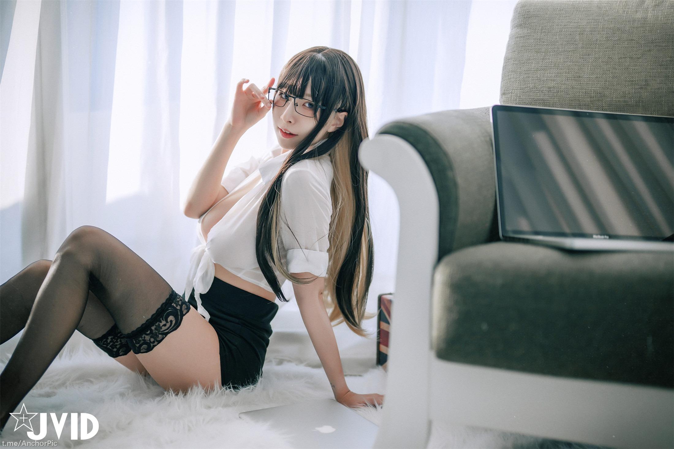 [JVID]リフェ-巨乳女性同僚109 P