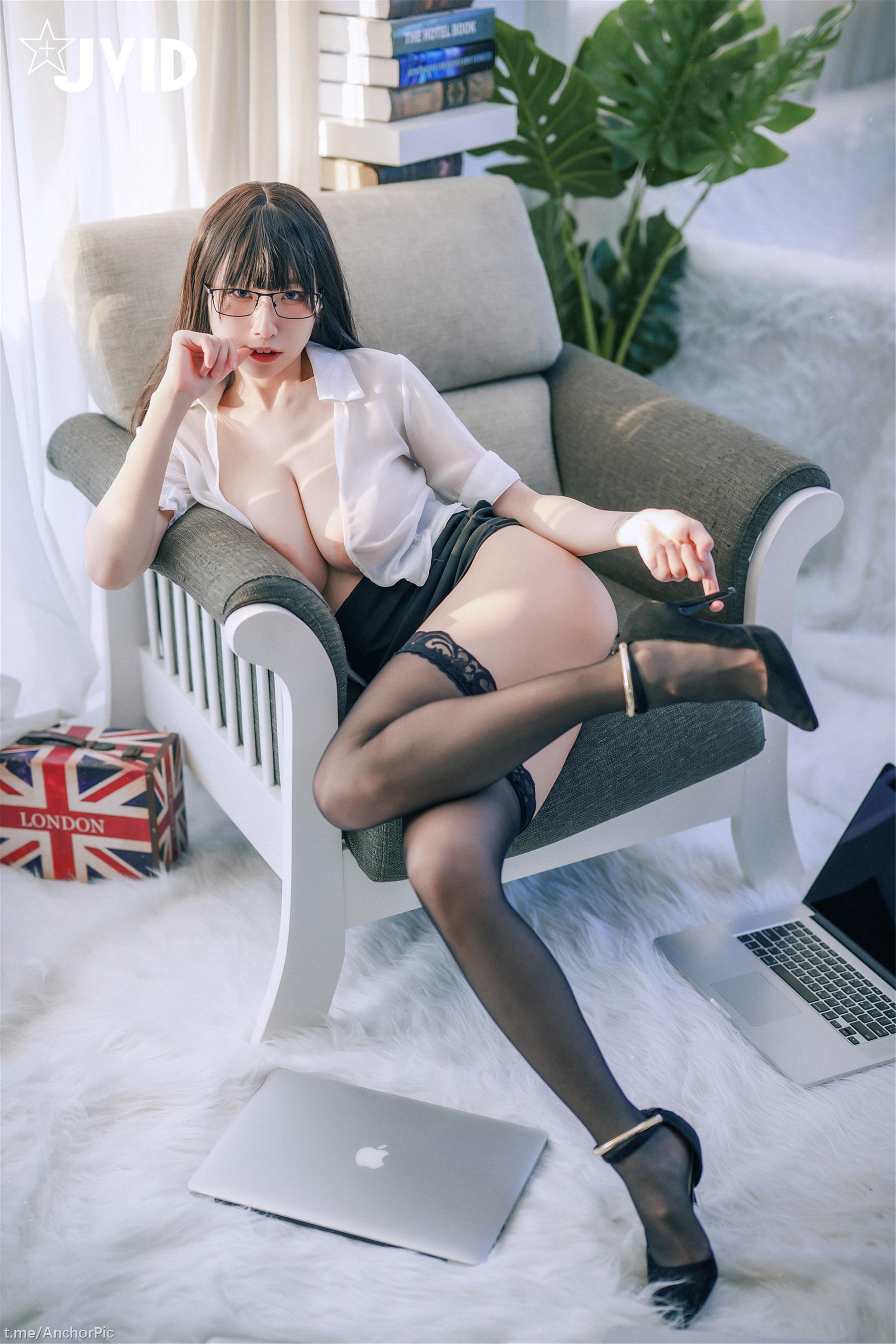 [JVID]リフェ-巨乳女性同僚109 P