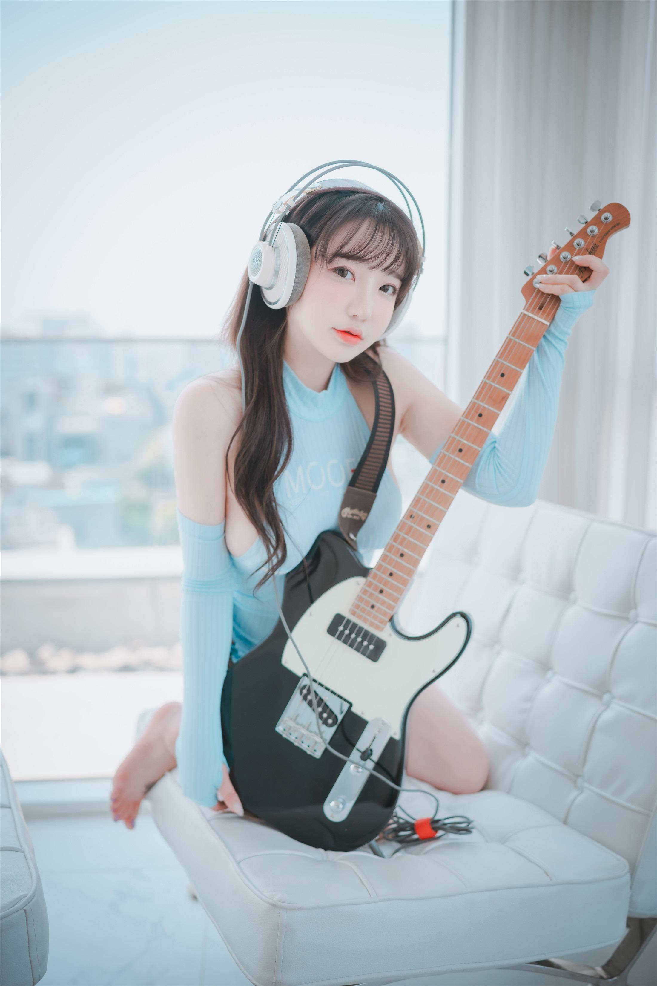 DJAWA Photo - Son Ye-Eun (손예은) - Ms. Slowhand 121P