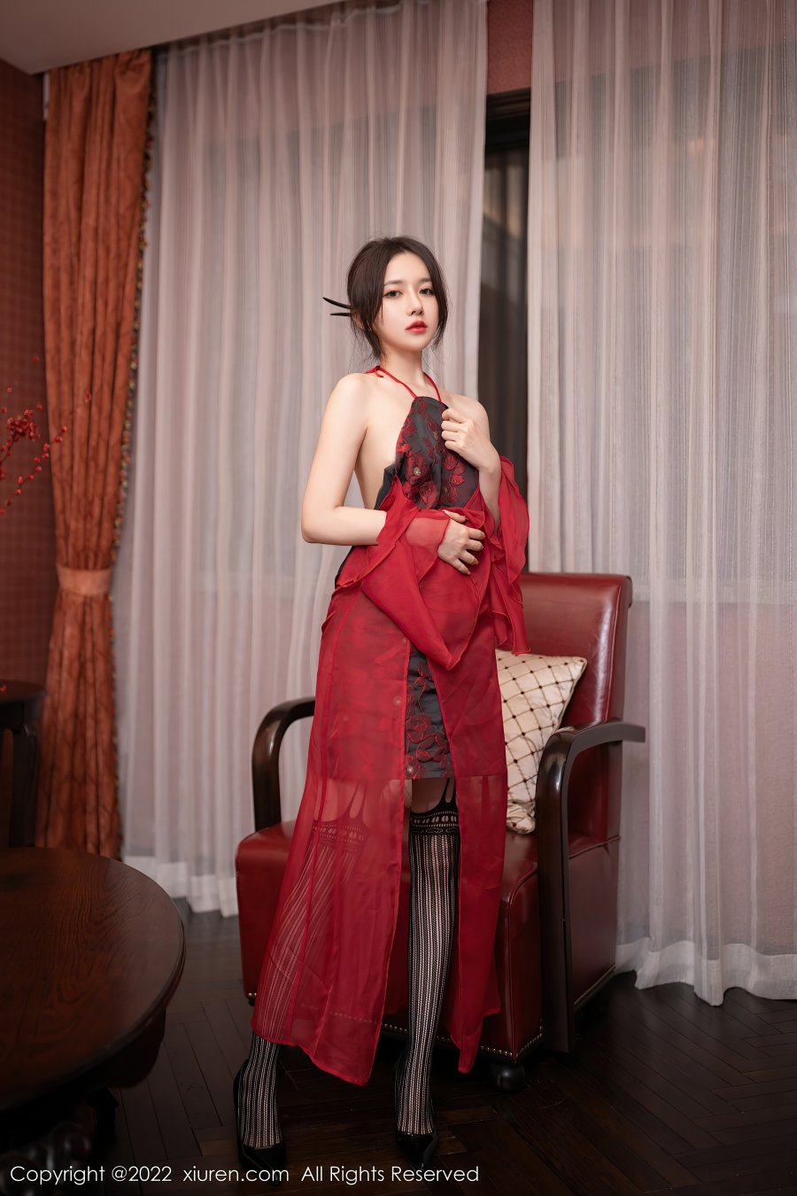 魚子醬菲什-古風黑絲