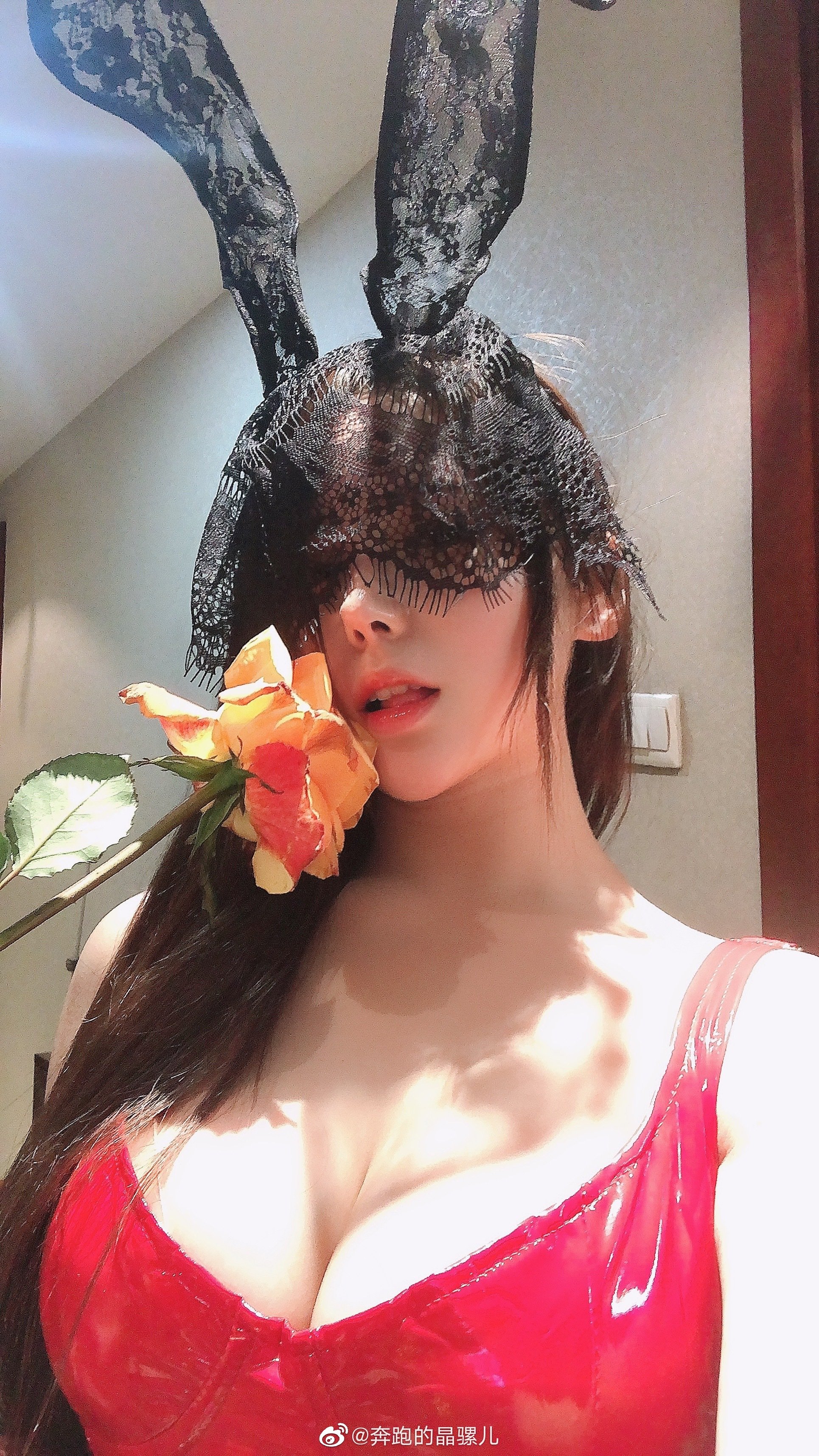 Running Crystal Snail's Weibo Miscellaneous Pictures