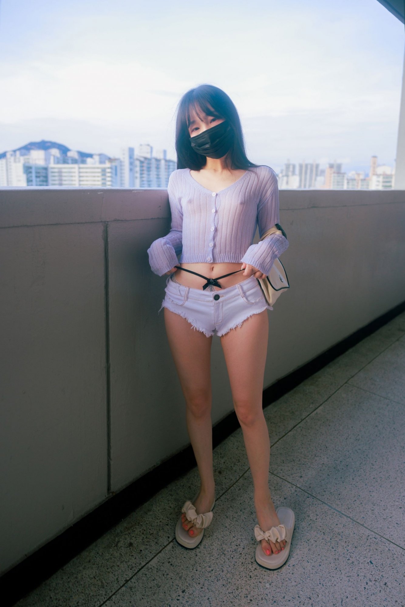 平胸蘿莉-Yerize-01