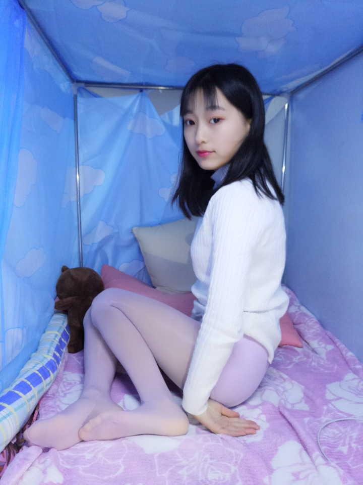 蓓蓓 - 彩色厚丝袜