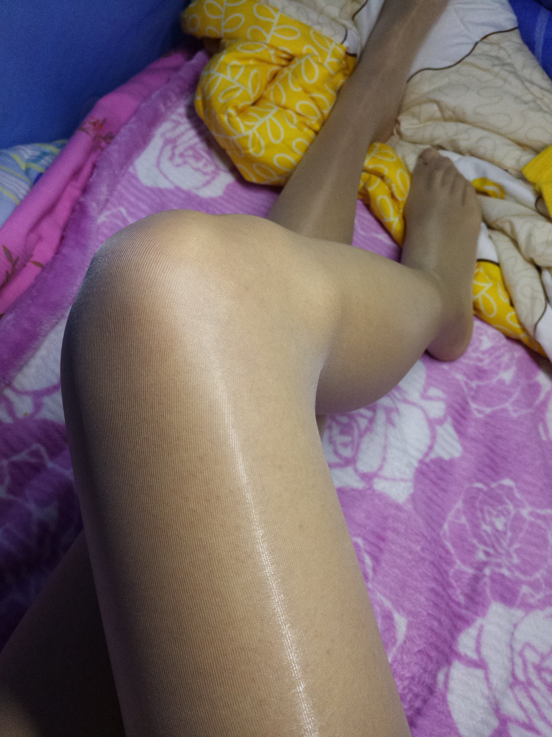 เบบเบ - ถุงน่องหนาหลากสี