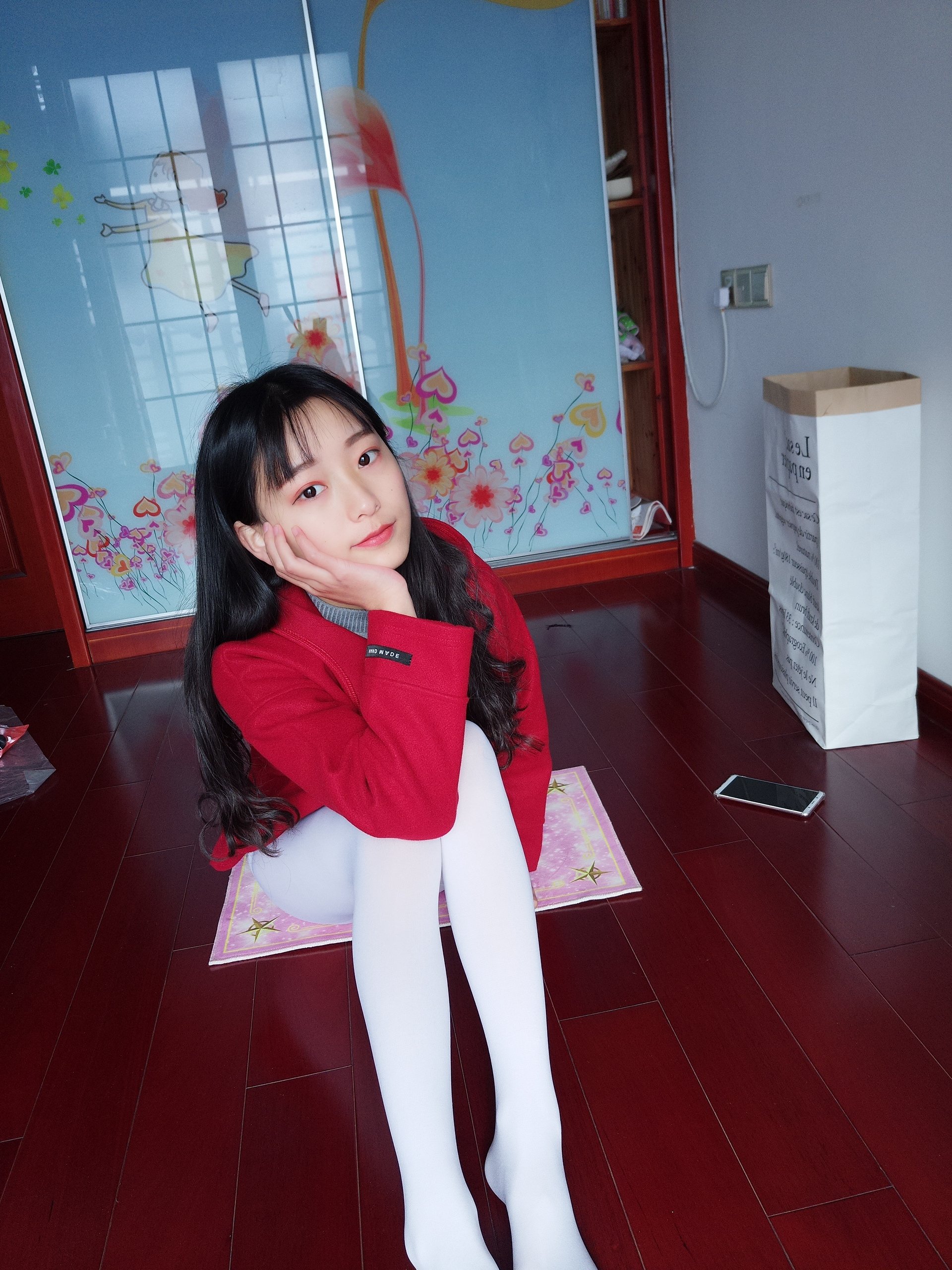 蓓蓓 - 紅白絲襪