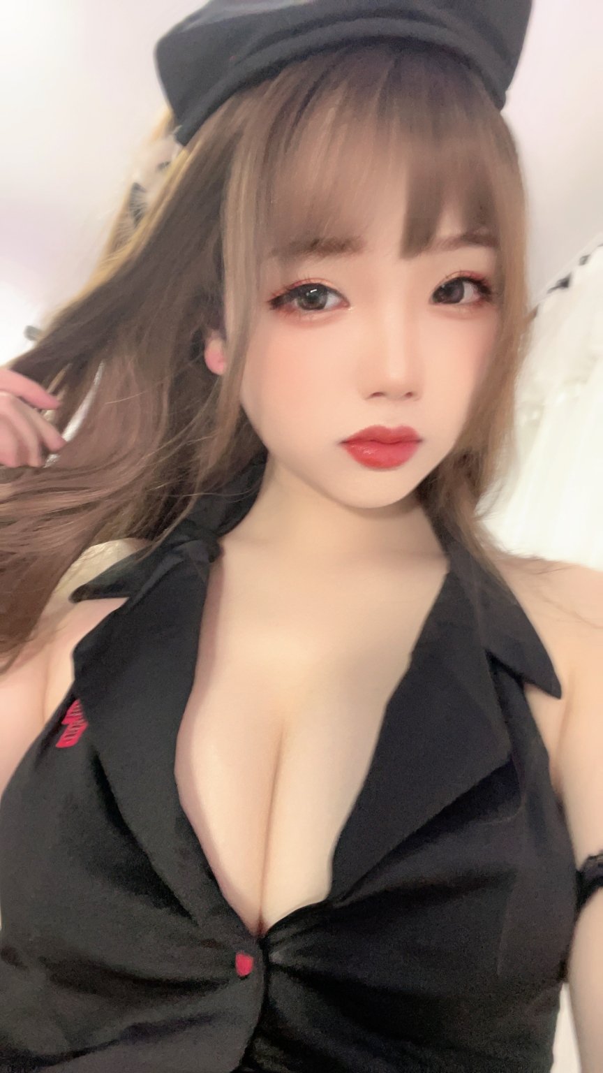 雪晴阿斯特拉-灰絲小護士