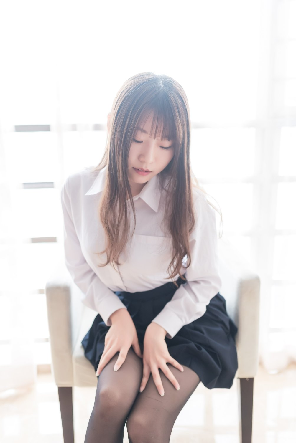 Vanilla Meow Lulu No. 003: Black Silk Cute Girl