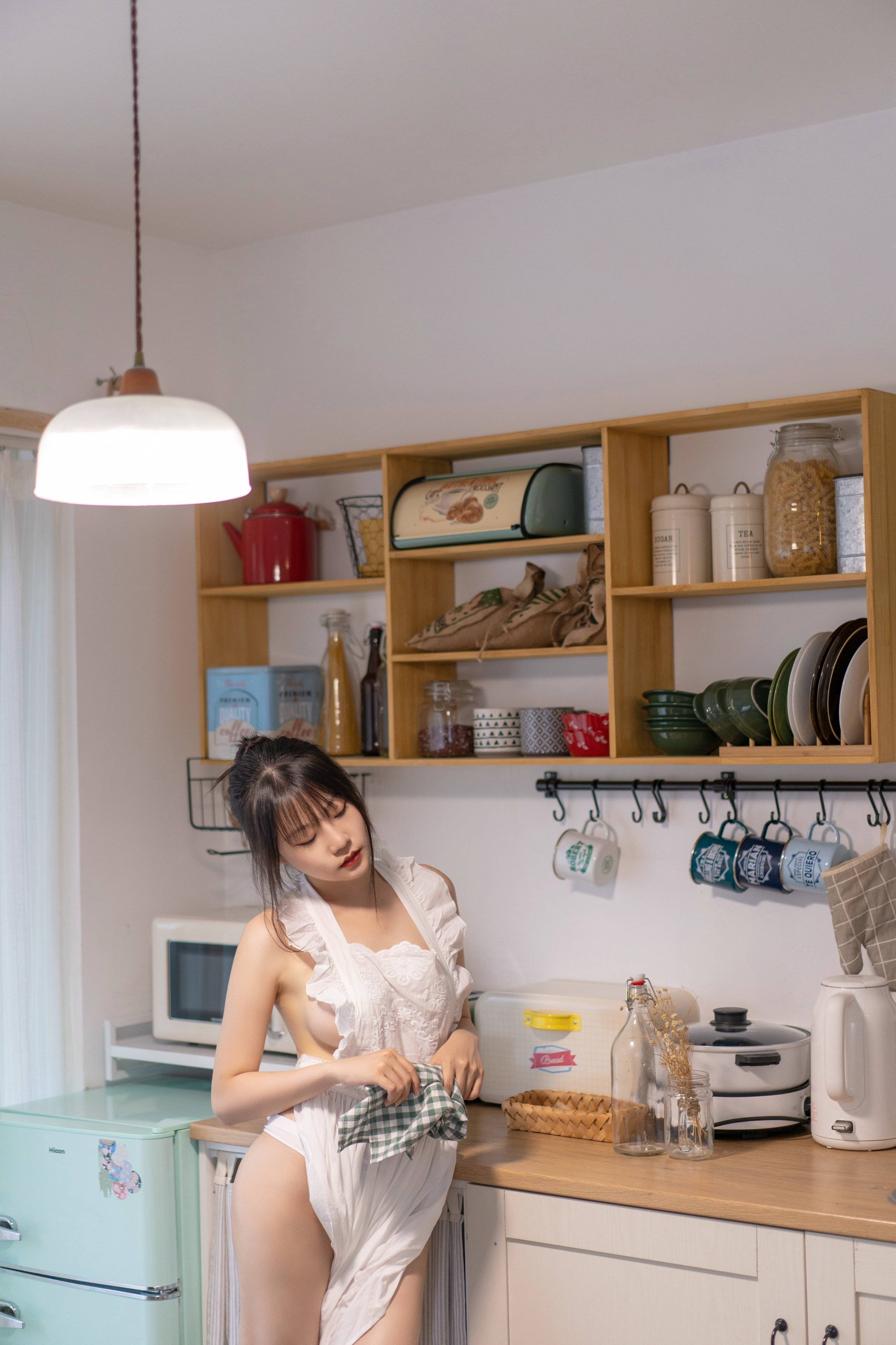 Vanilla Meow Lulu NO.014 Kitchen Maid