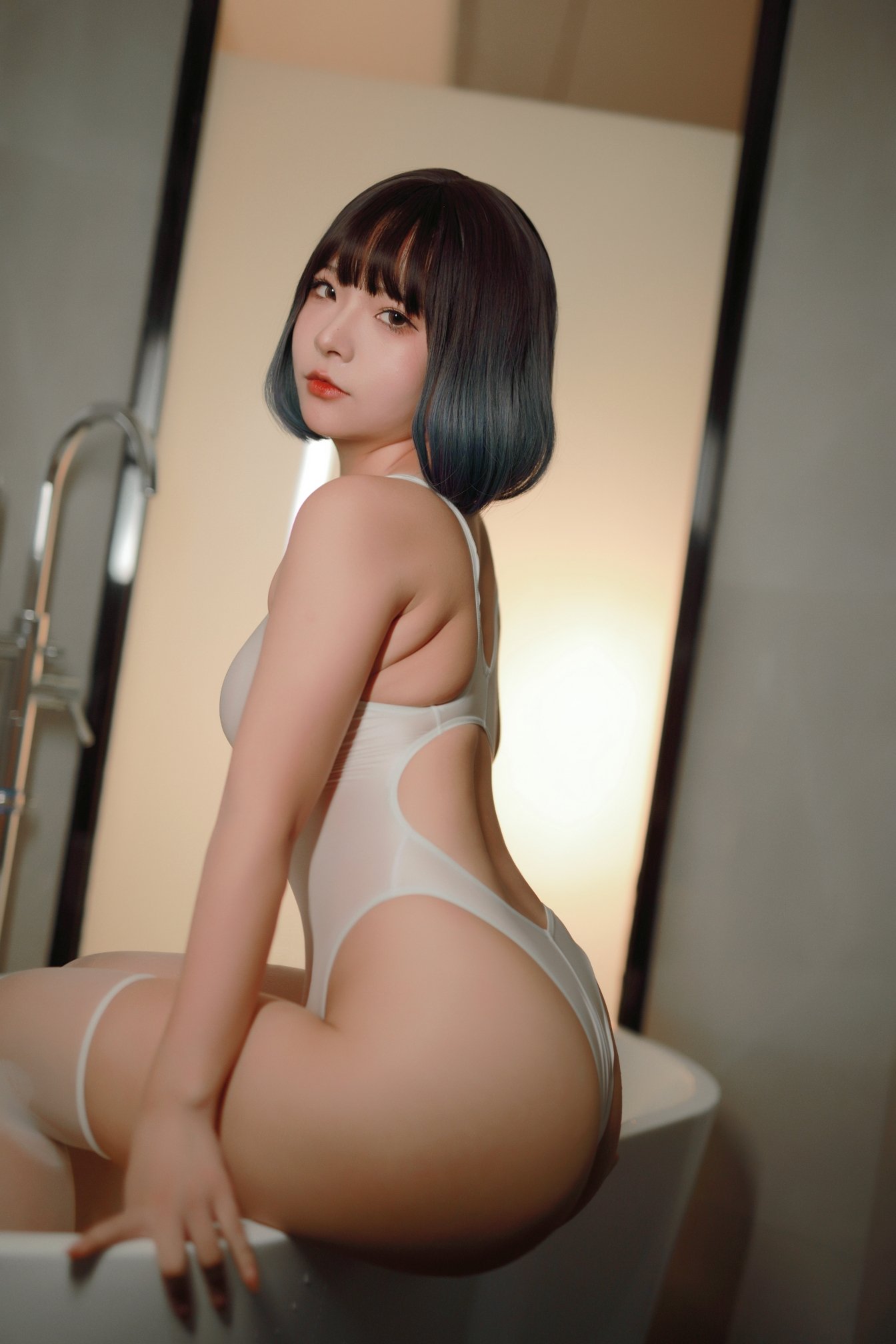 Yuuhui Jade Hui Vol. 022 Swimming Department Junior