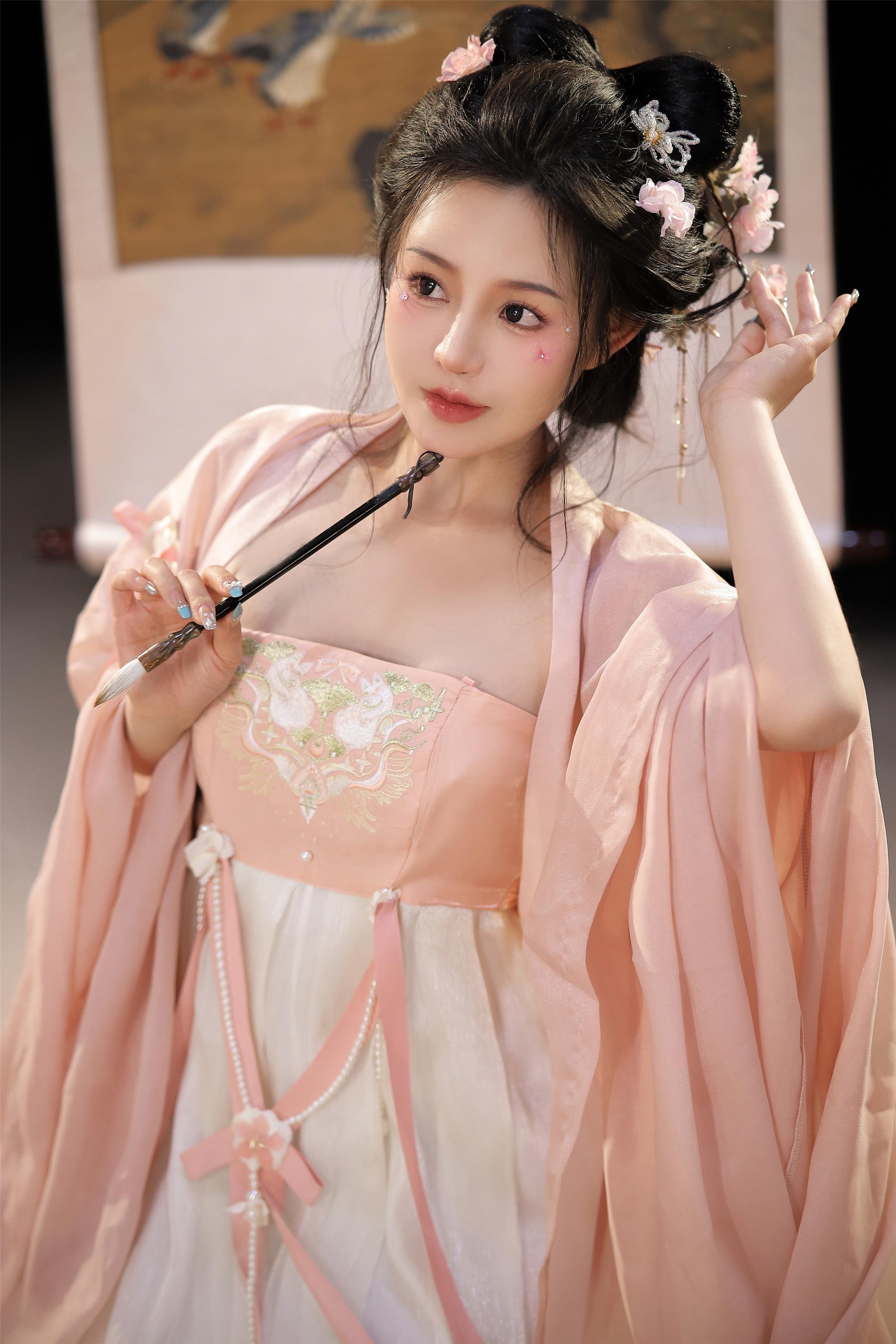 Tao Nuan Jiang - Hanfu Ancient Style Entering Dream 60P