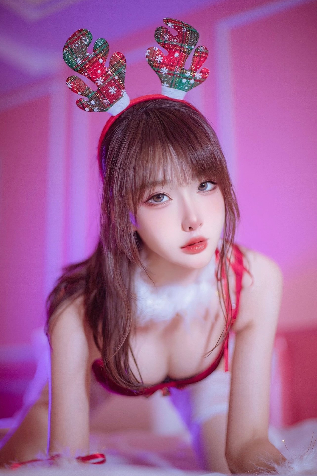 Yu Duoduo Dudu No. 004 - Christmas Special Photobook [28P