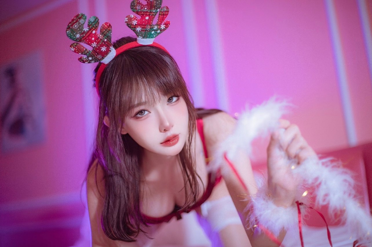 Yu Duoduo Dudu No. 004 - Christmas Special Photobook [28P