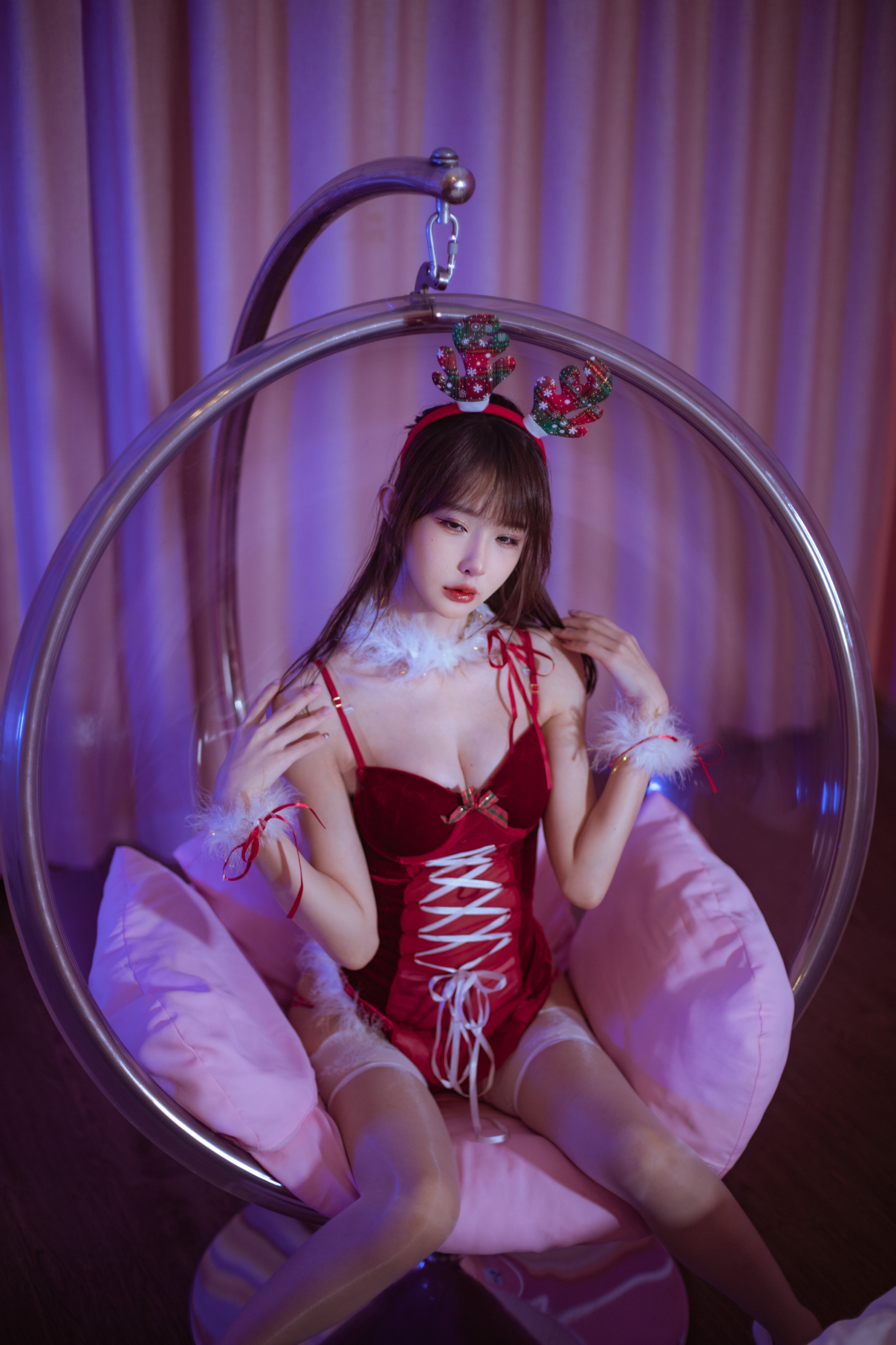 Yu Duoduo Dudu No. 004 - Christmas Special Photobook [28P