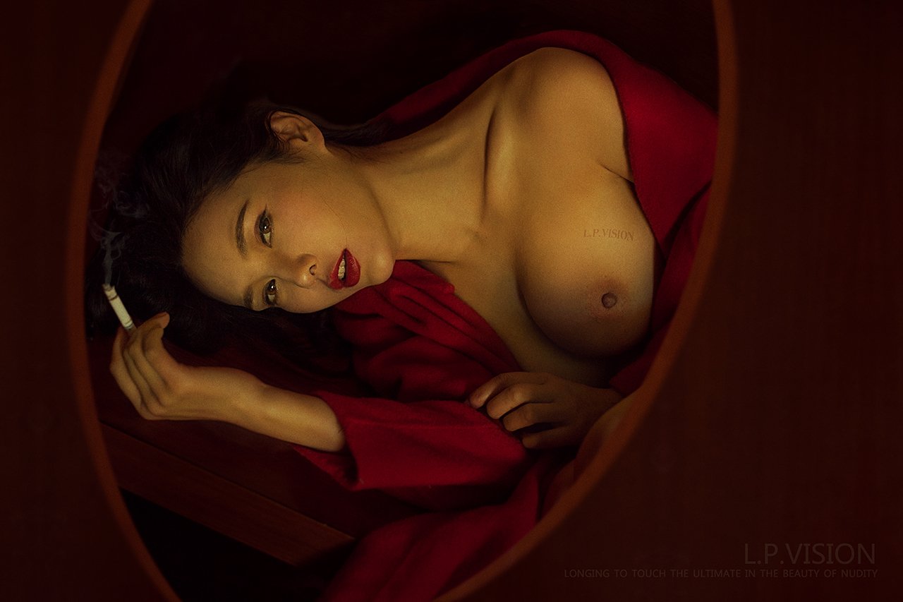 Photographer L.P.VISION Crowdfunded Shoot Girls Series No. 06