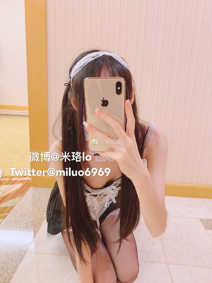 ทวิตเตอร์เว่ยป๋อ เน็ตไอดอล - มิลั่วโล