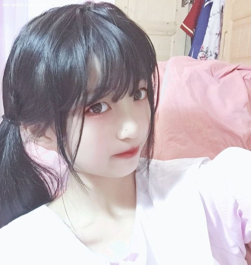ทวิตเตอร์เน็ตไอดอล - หยวนเย เซี่ยวเนียน
