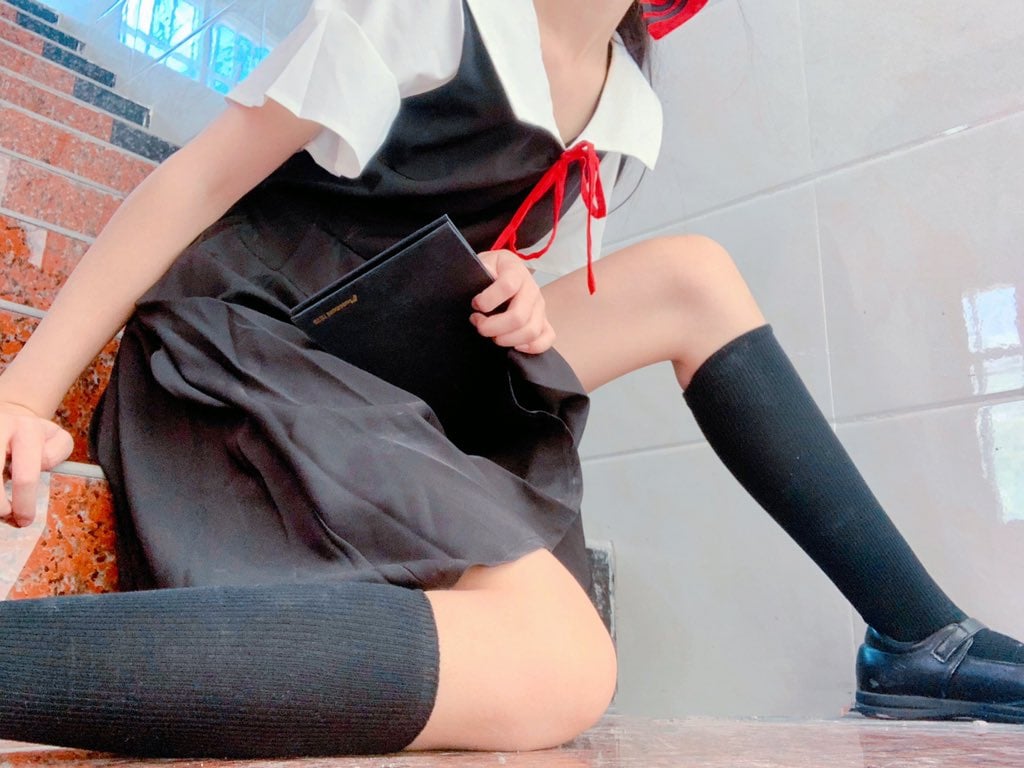 Twitter网红- 掉价的小樱桃