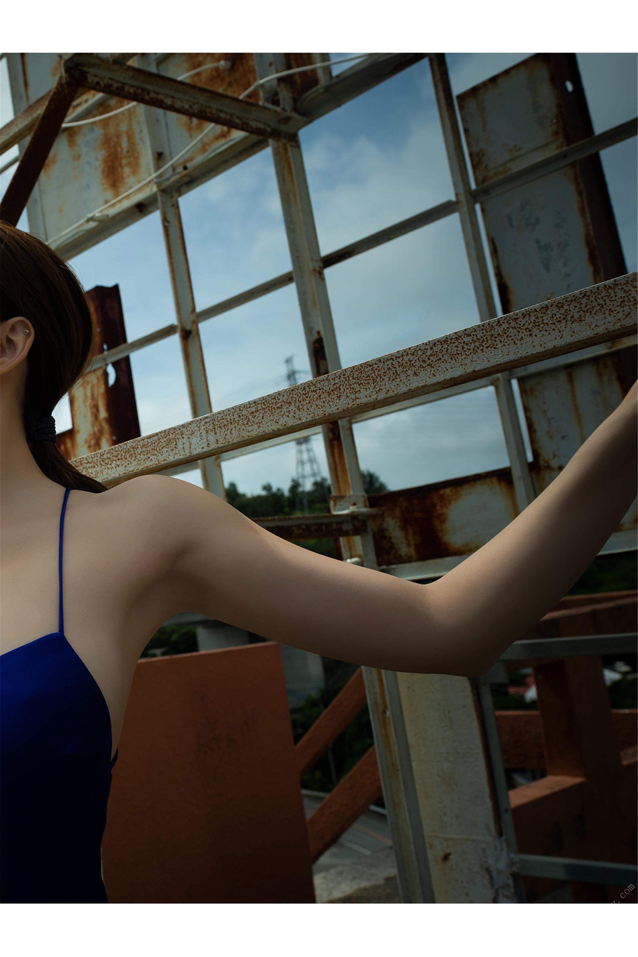 Maiyuki Ito - Secret Love: Asa Gei Sexy Actress Photo Collection 64P