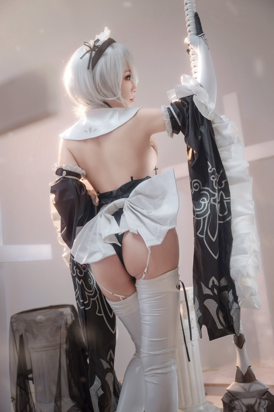 Qi Qi Na Na Zi No. 002 2B Maid