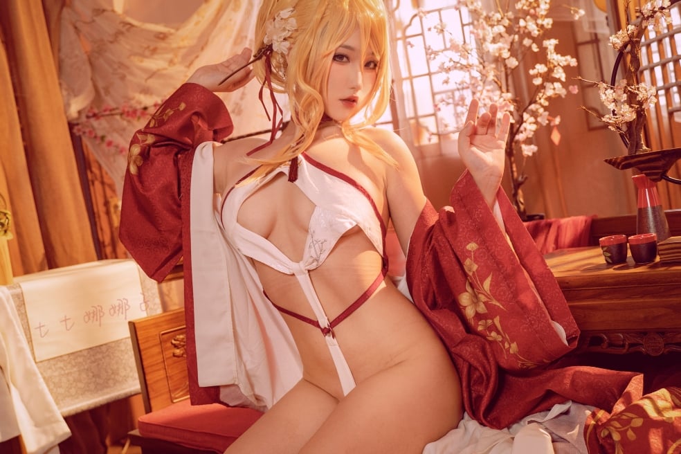 Qi Qi Na Na Zi No. 007 Azur Lane Glorious New Spring