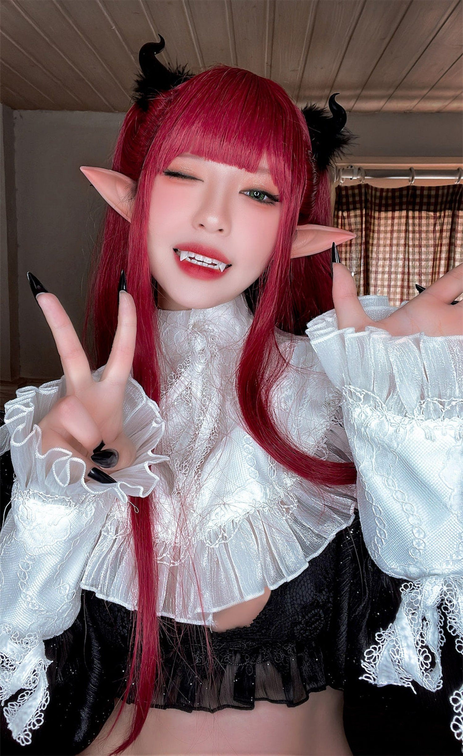 半半子 - 更衣人偶小恶魔利兹