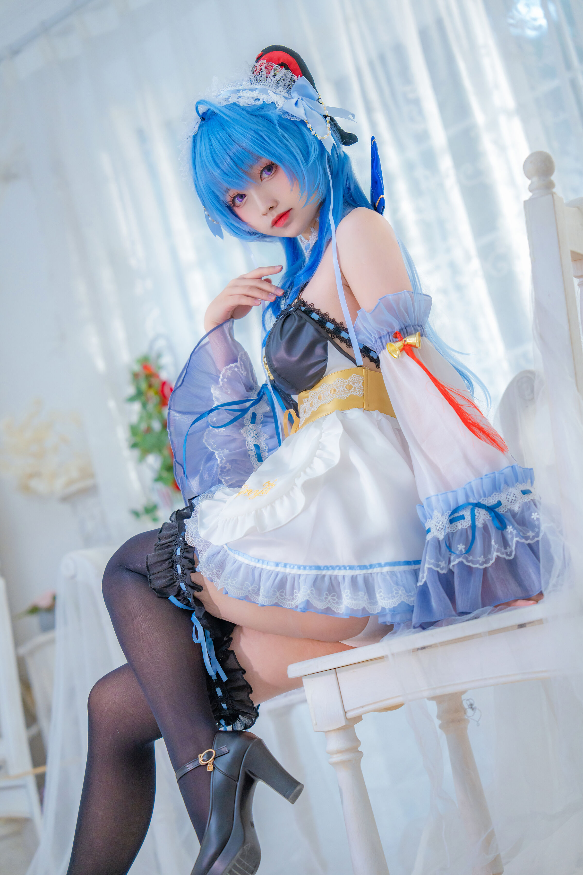 Big Big Roll Roll Small Roll - Ganyu Maid [20P