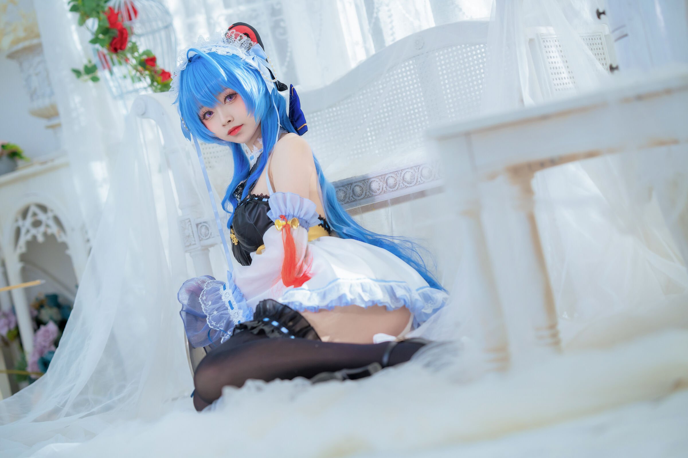 Big Big Roll Roll Small Roll - Ganyu Maid [20P