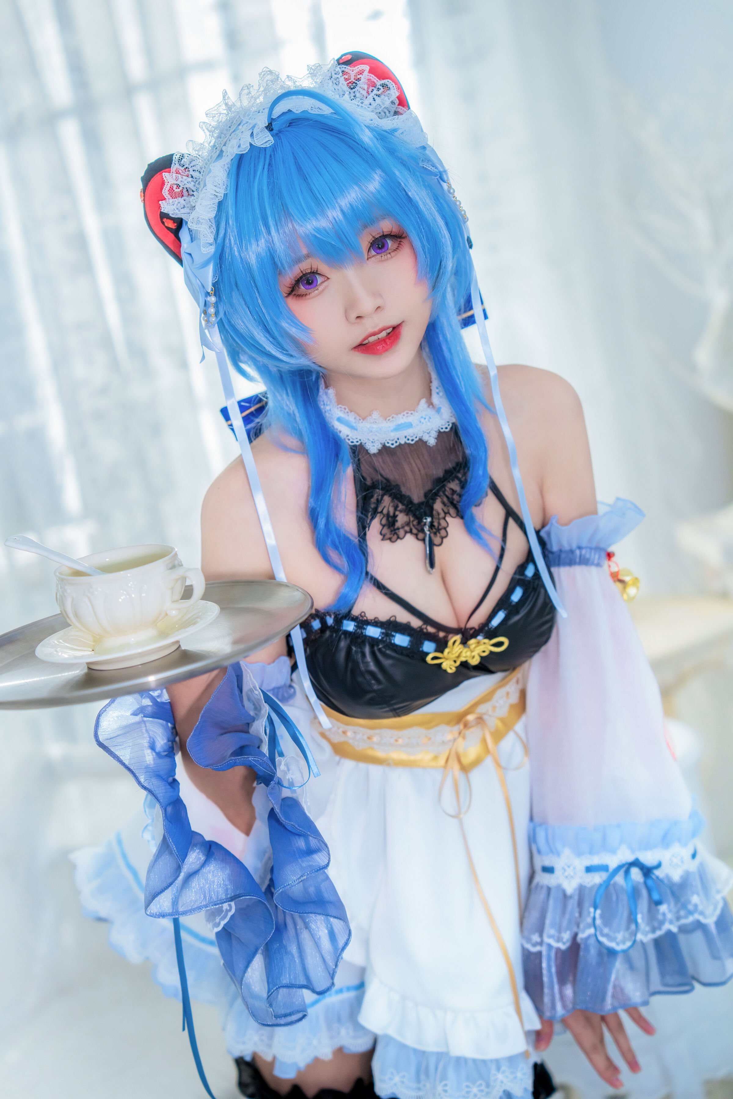 Big Big Roll Roll Small Roll - Ganyu Maid [20P