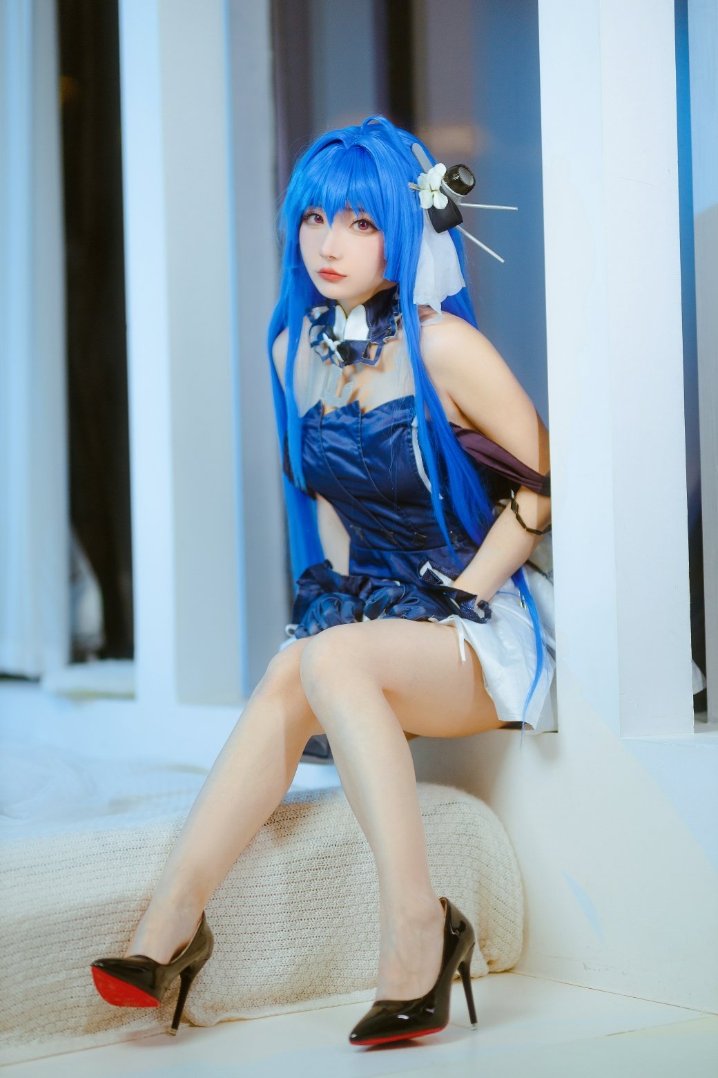 三は世ではないw Nikke 勝利の女神 · ヘレナ 縛り