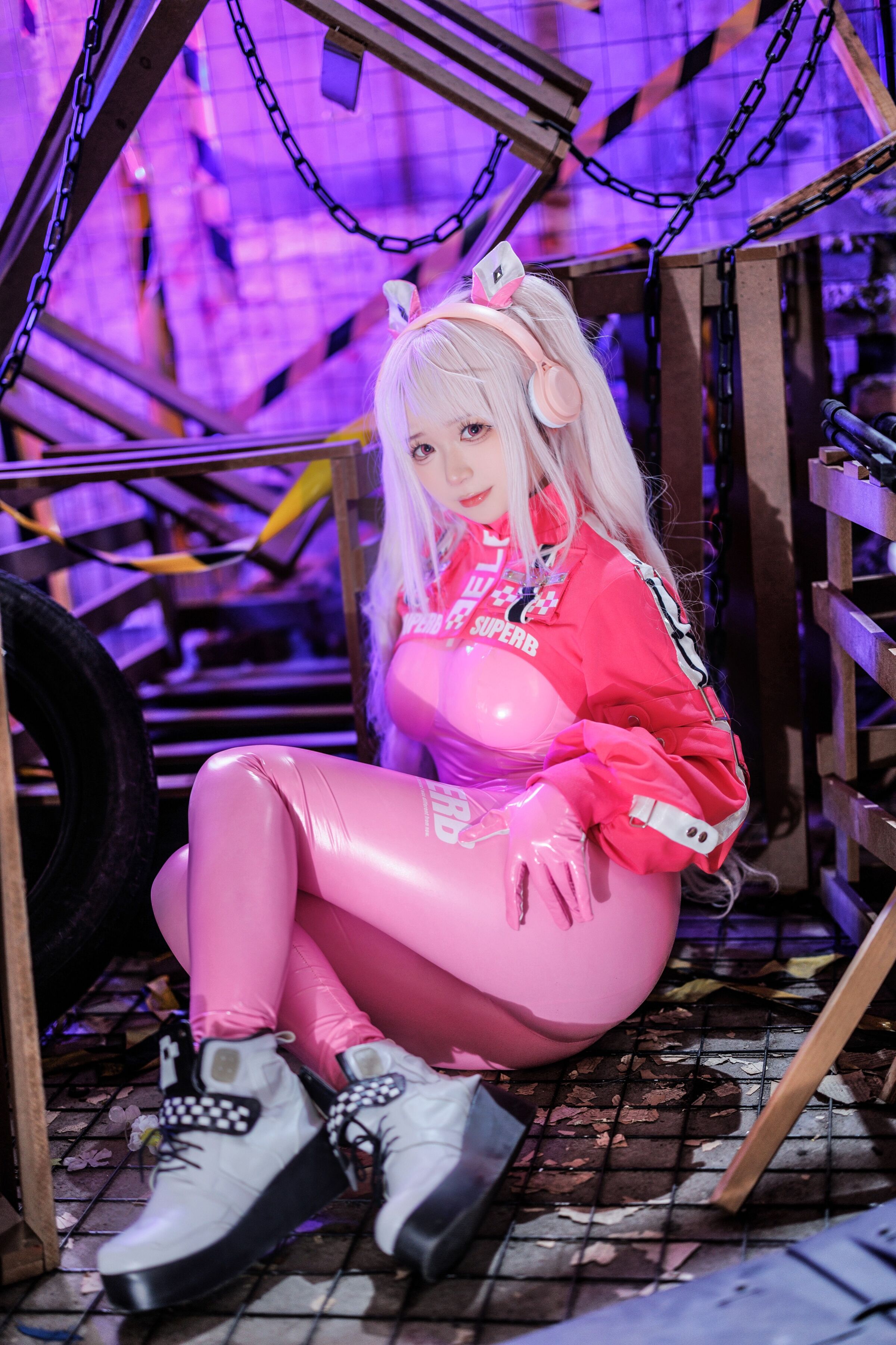 Yingluo Jiang w - Alice