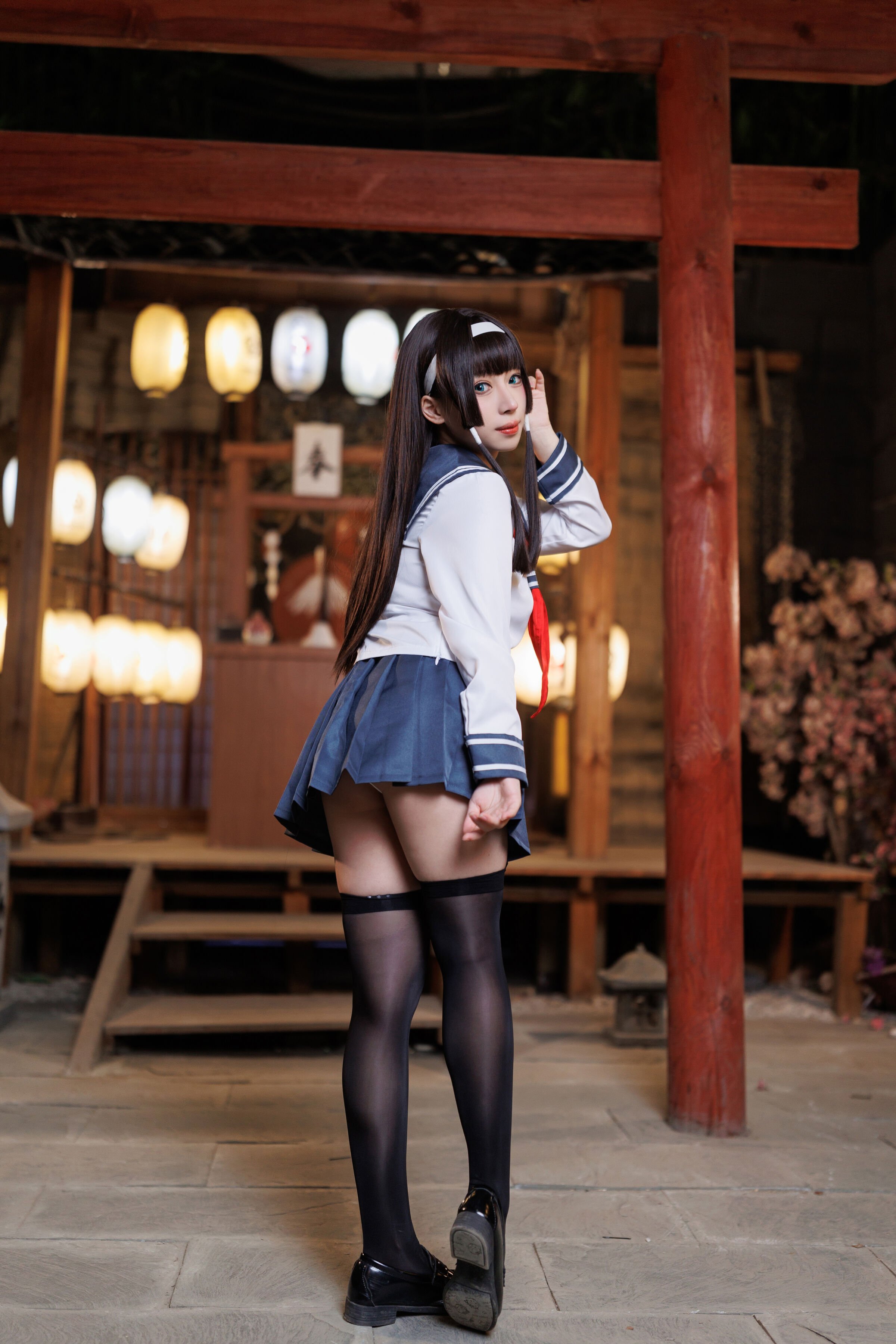 Hu Tao Meow - Beautiful Girl Kaleidoscope: The Girl of Reason and Labyrinth