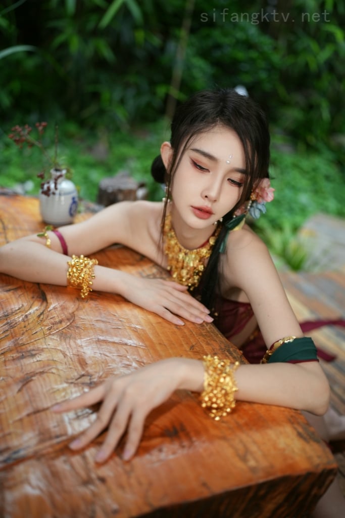 No. 001 Yu Duoduo Daji's Ancient Style Allure