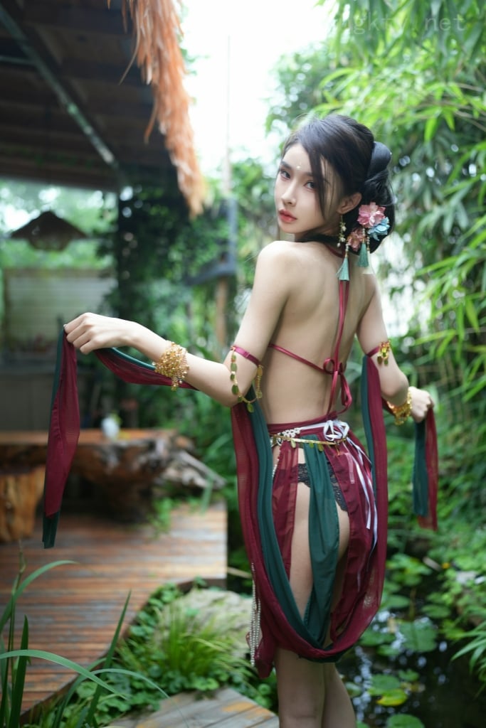 No. 001 Yu Duoduo Daji's Ancient Style Allure