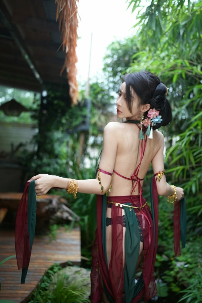 No. 001 Yu Duoduo Daji's Ancient Style Allure