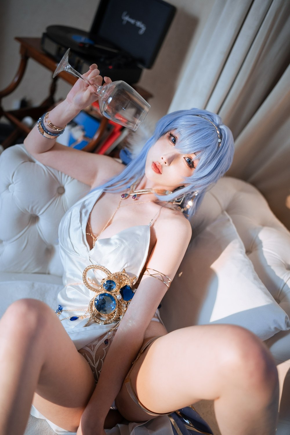 Rioko Liangliangzi – Helen Formal Dress