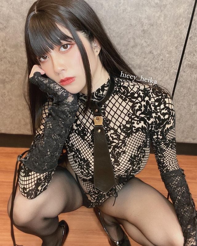 ヒーイー (ハイエル 陛下 ヒーイー.ヘイカ)