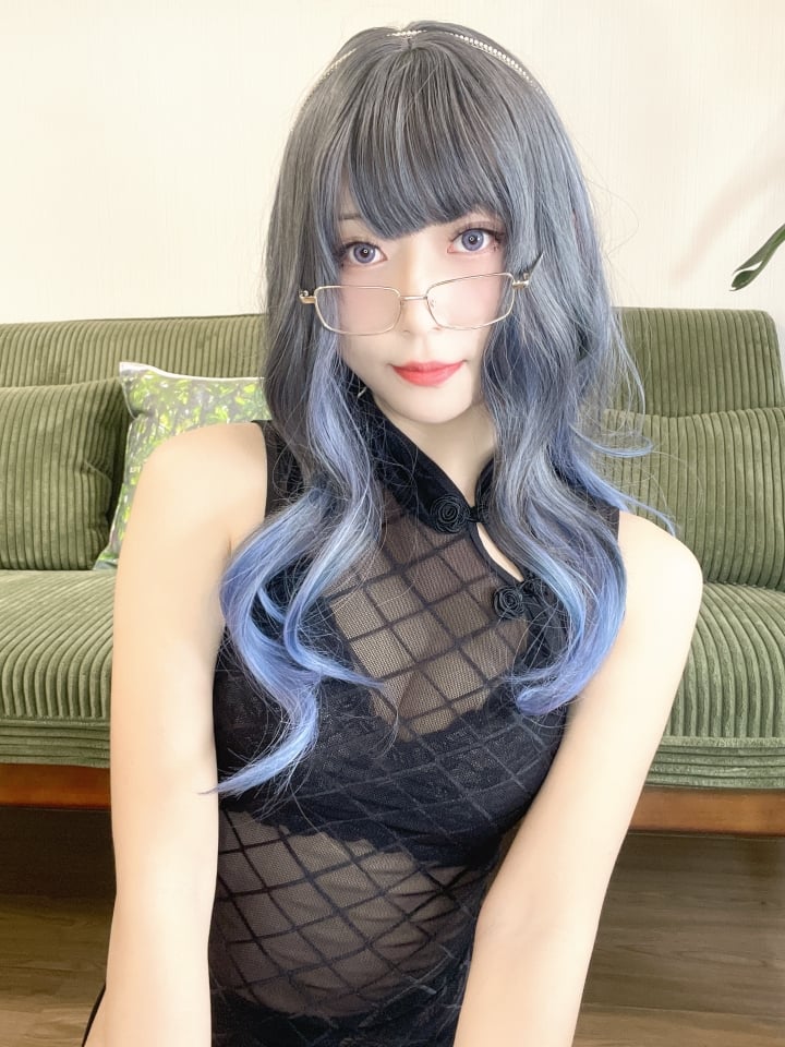 Moneyレン レン — グリッド旗袍