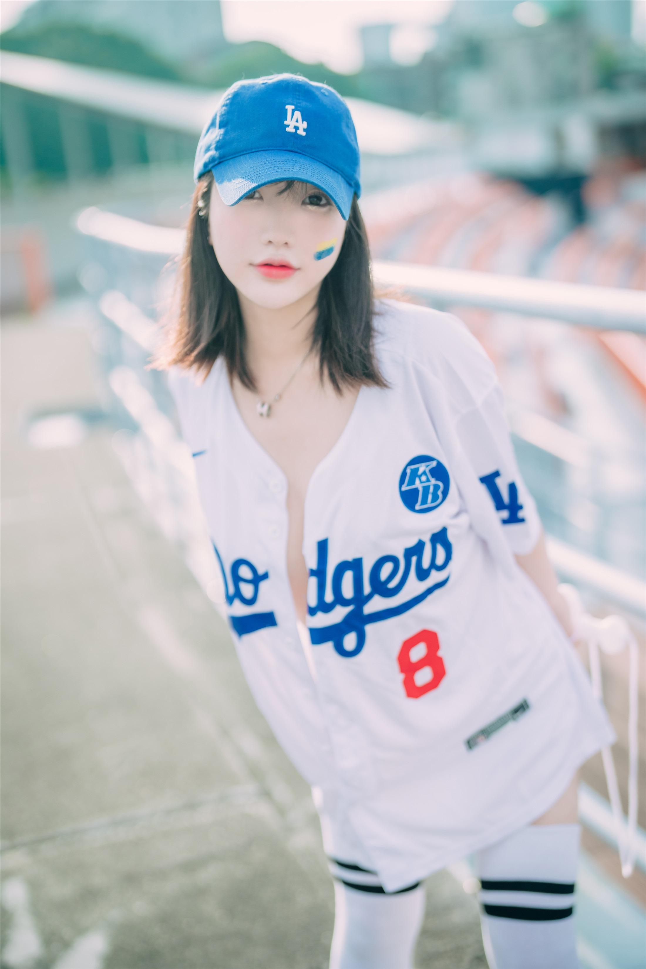 DJAWA] Son Ye-Eun - Cheer Up in the Summer 126P
