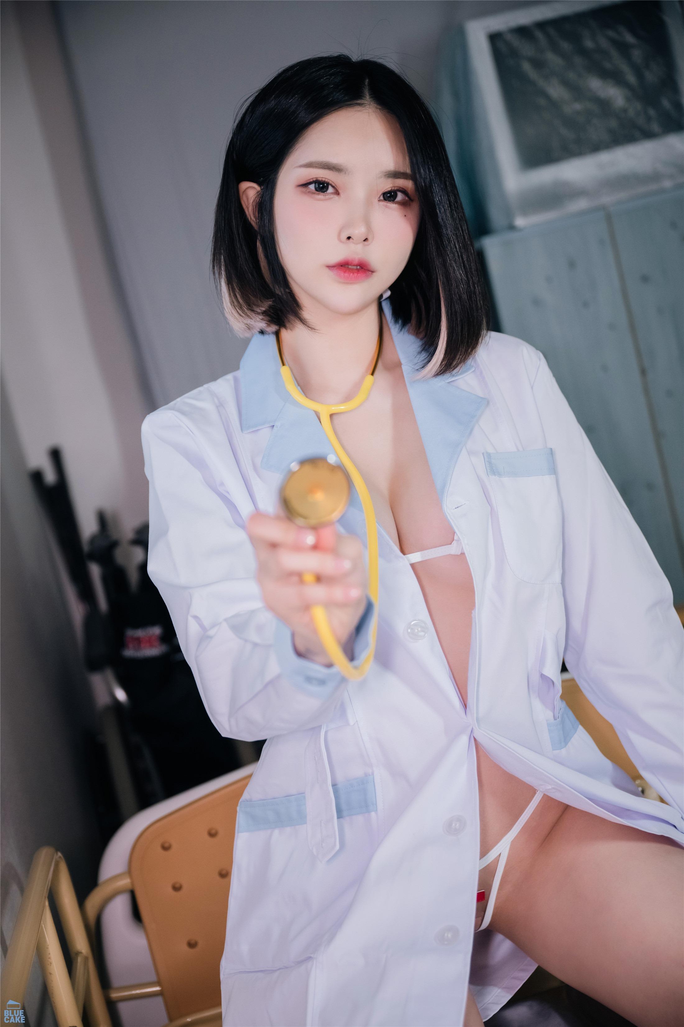 블루케이크] 히카리 Vol.04 배드 닥터 서큐버스 RED+ 146P