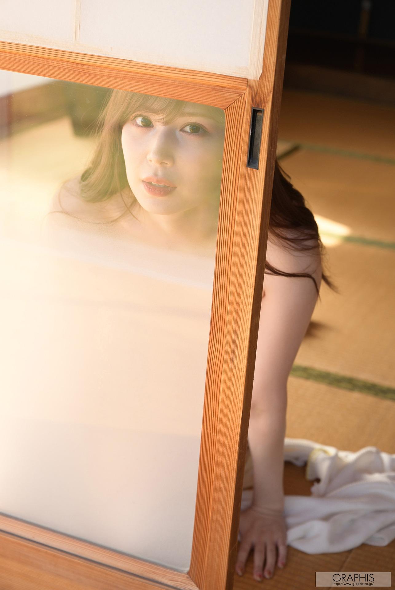 Graphis] ギャルズ – 明里つむぎ「ピュアハート!」141P