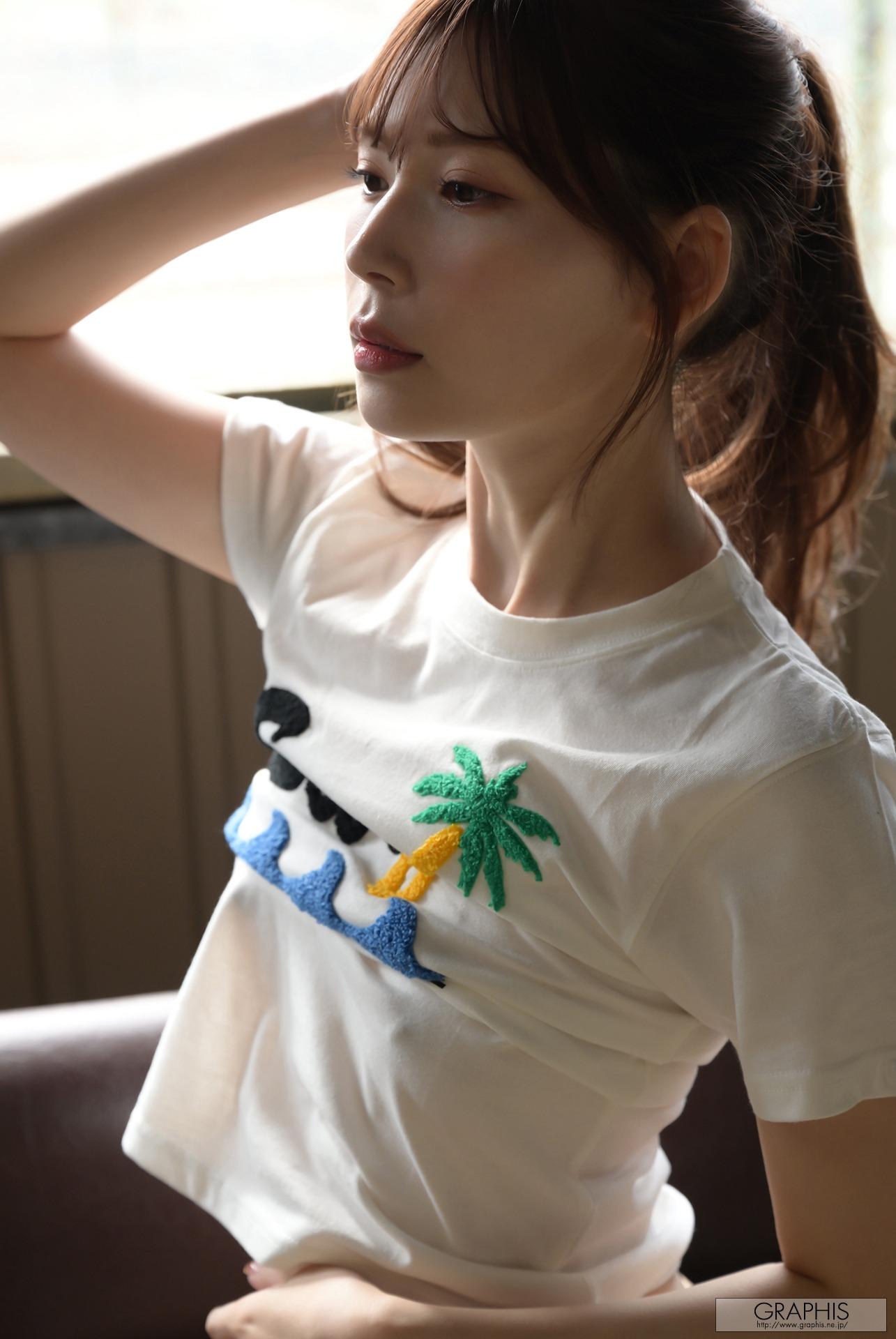 Graphis] ギャルズ – 明里つむぎ「ピュアハート!」141P