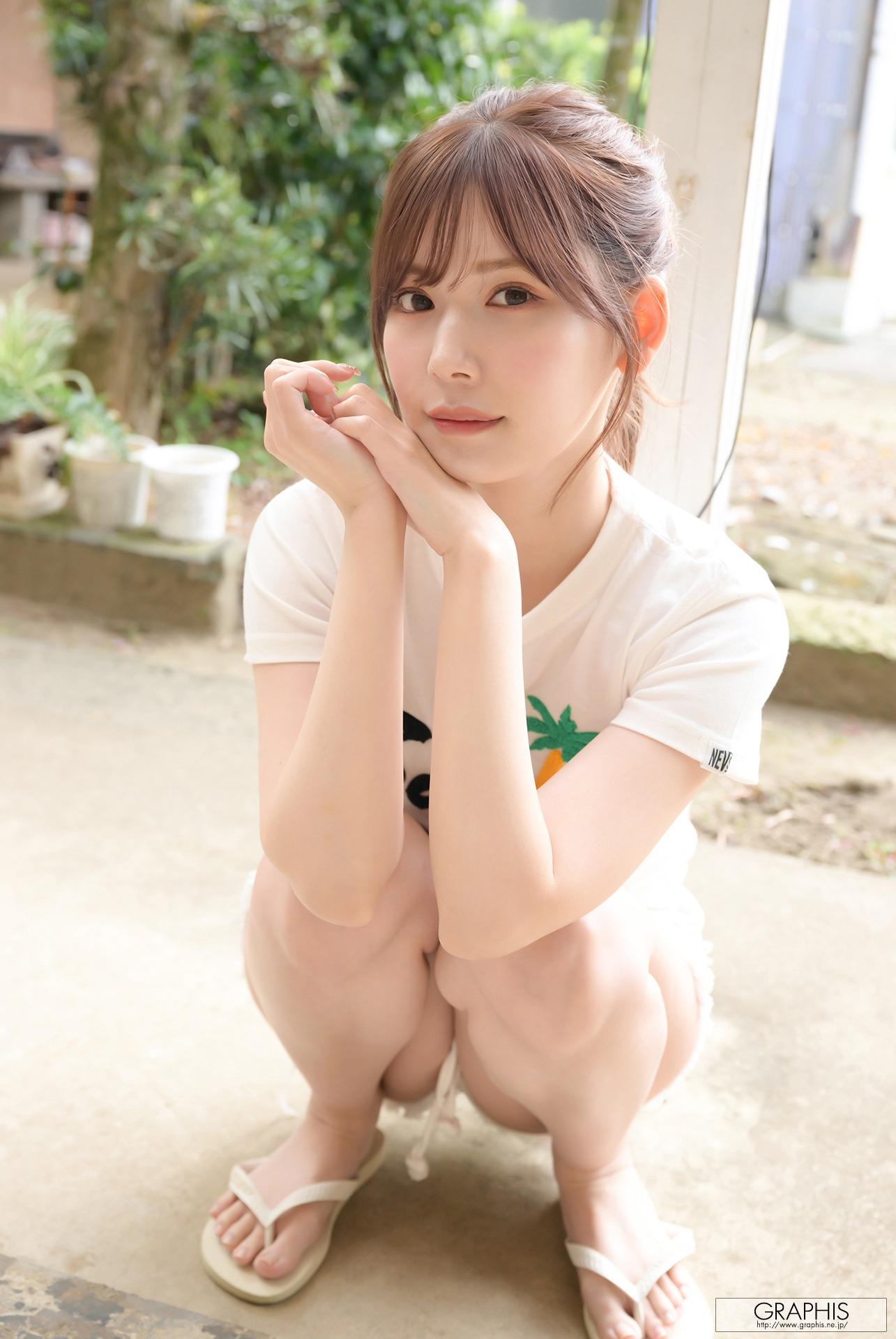 Graphis] ギャルズ – 明里つむぎ「ピュアハート!」141P